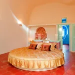 Hotel apartamentowy Vallas & 4*