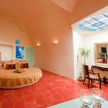 Vallas & 4* Firostefani