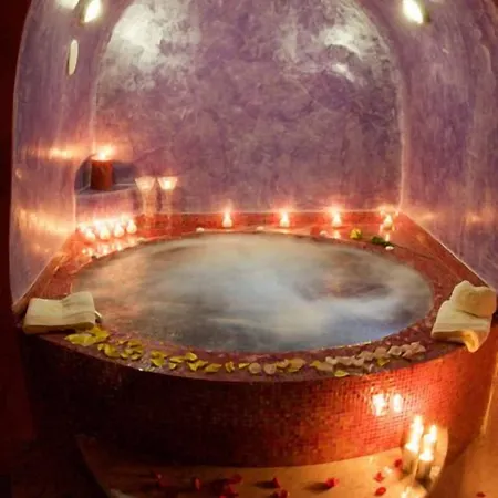 Vallas & Aparthotel 4*