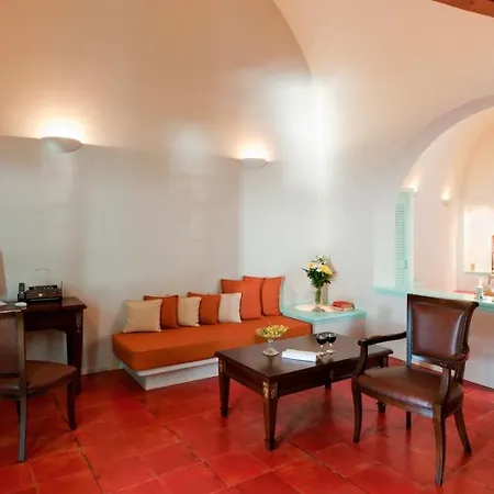 Vallas & Firostefani