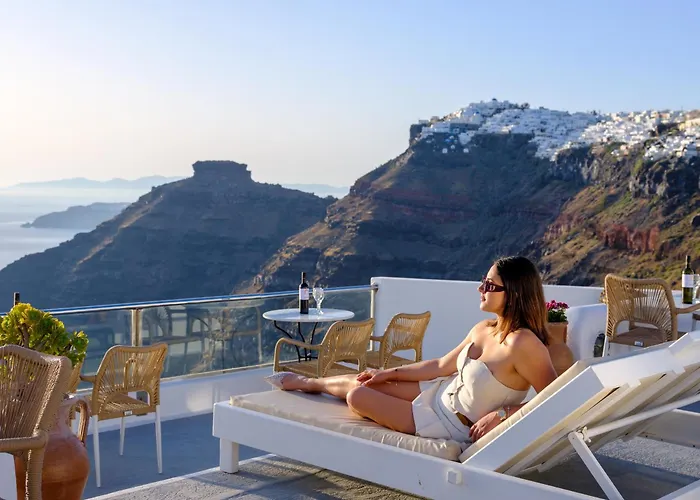 Vallas Apartments&villas 4* Firostefani