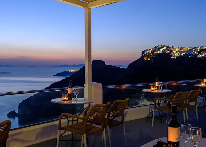 Vallas & Hotel apartamentowy Firostefani