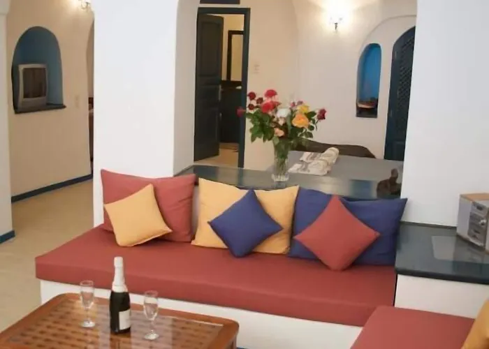 Vallas & Hotel apartamentowy 4*